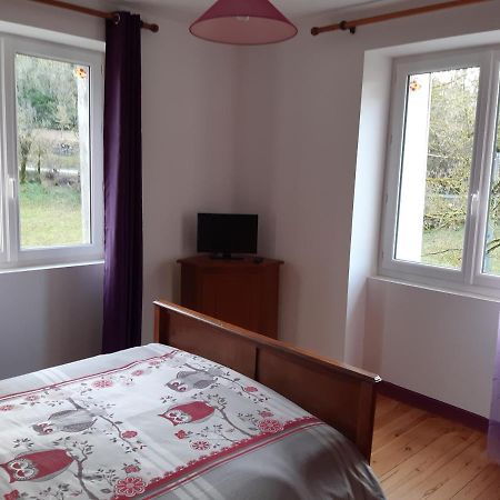 Bed and Breakfast Au Domaine Des Oiseaux Montredon  Esterno foto