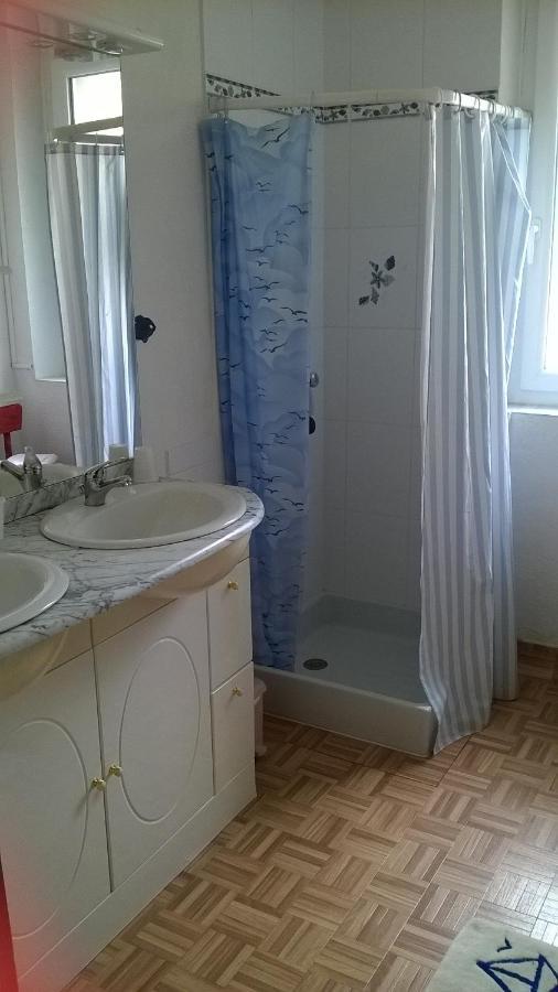 Bed and Breakfast Au Domaine Des Oiseaux Montredon  Esterno foto